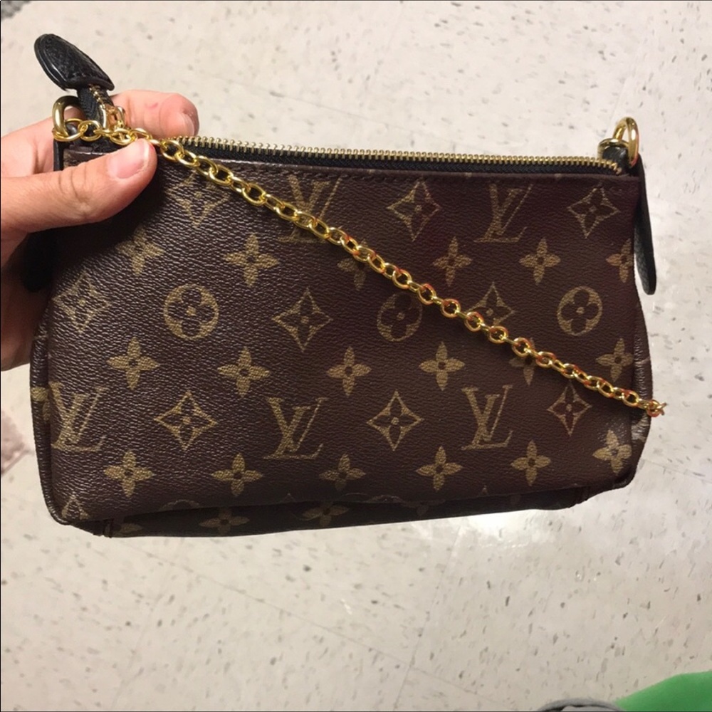 Louis Vuitton purse